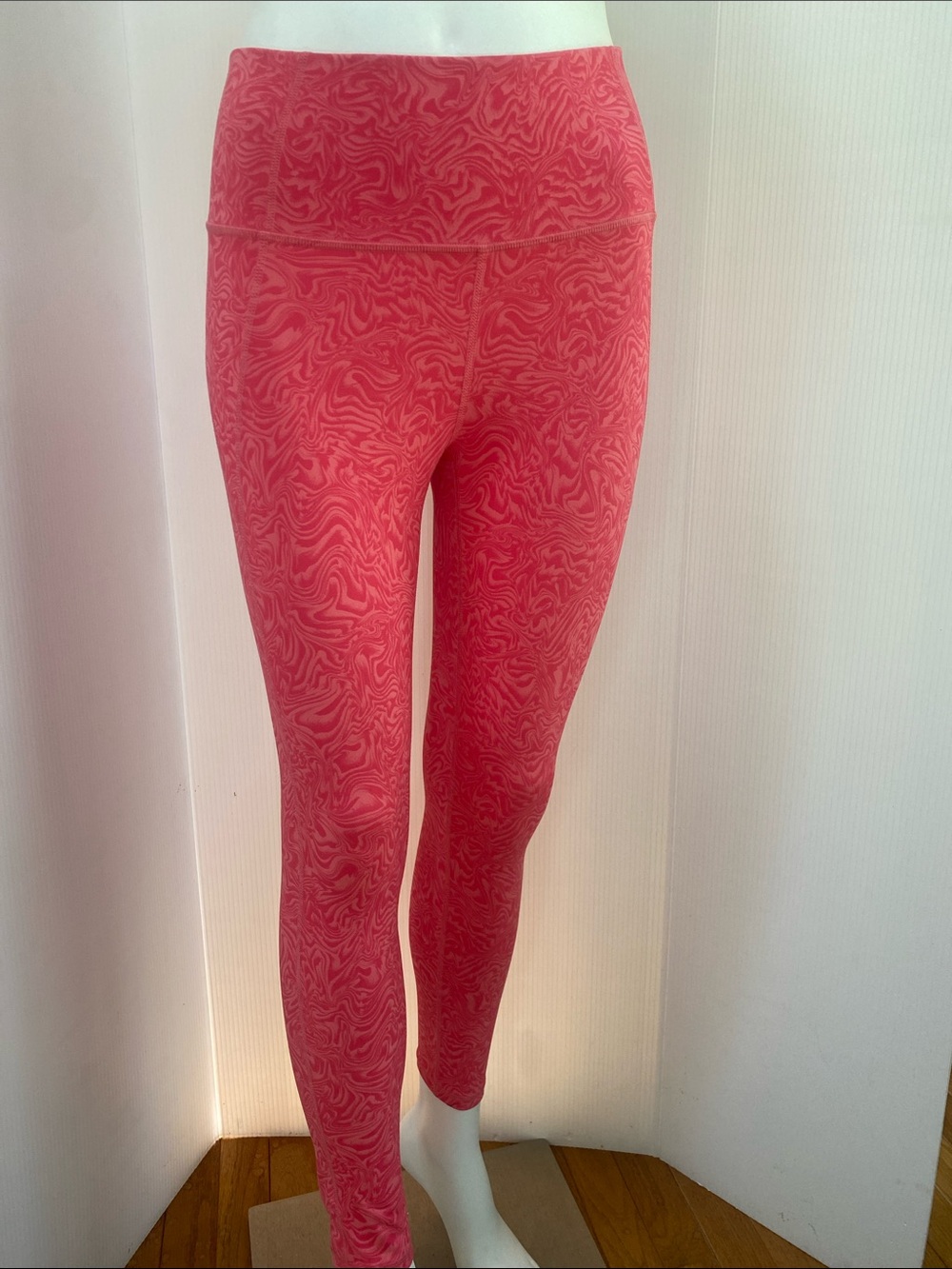 Under Armour Women's Pink Patterned Leggings